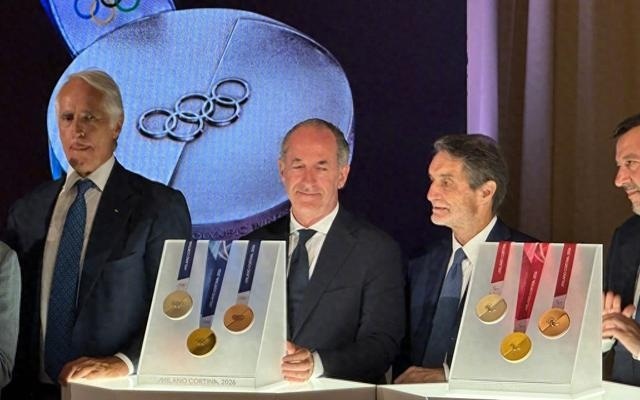 2026冬奥会金牌什么样?我翻遍资料帮你问清楚了 2026冬奥会金牌什么样?我翻遍资料帮你问清楚了